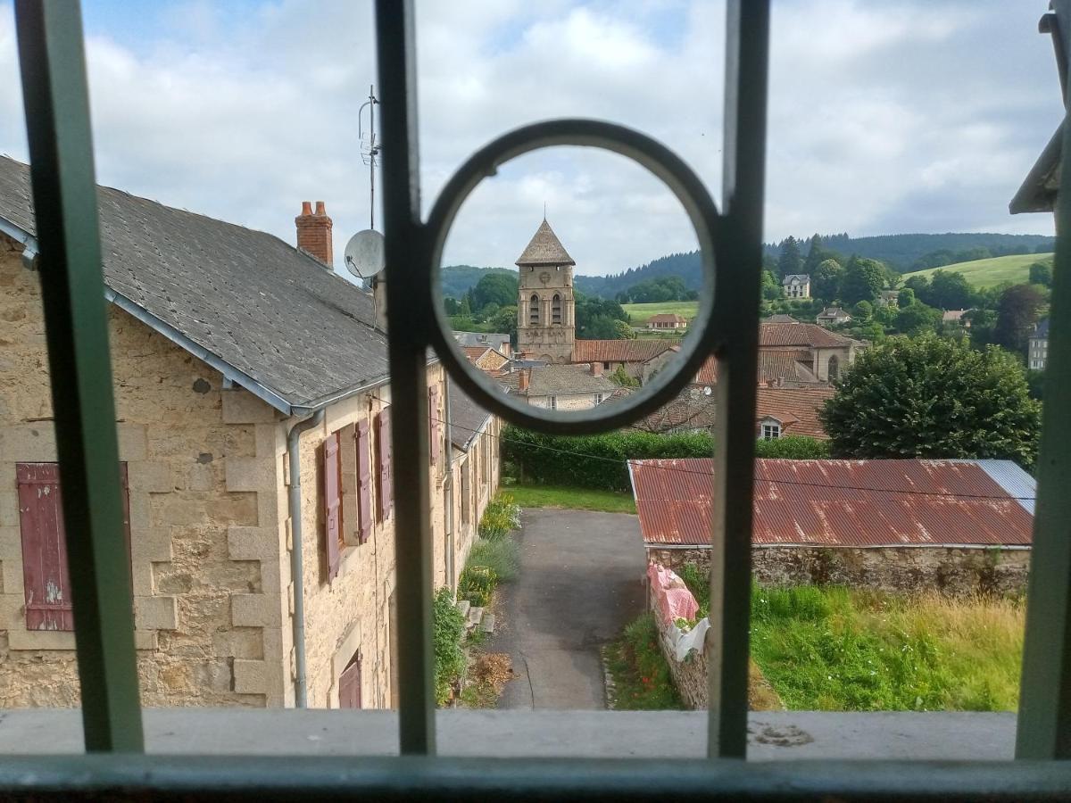 La Petite Cerise Villa Eymoutiers  ภายนอก รูปภาพ