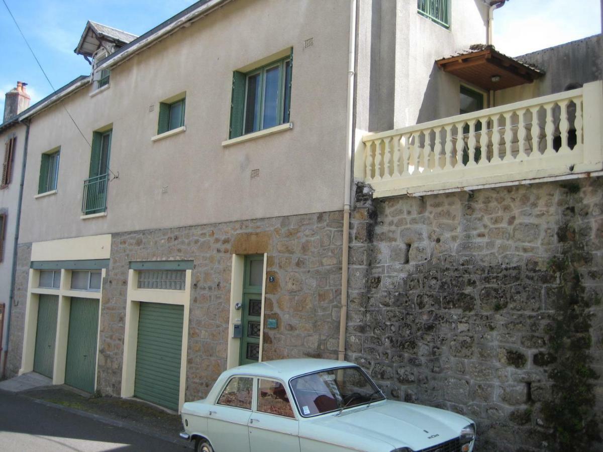 La Petite Cerise Villa Eymoutiers  ภายนอก รูปภาพ